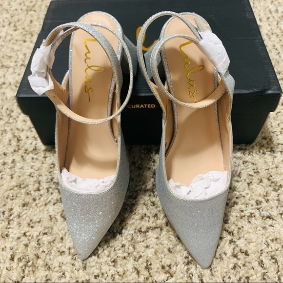 NIB LULU’S• Silver Glitter Ankle Strap Pumps 5.5 - Picture 6 of 10
